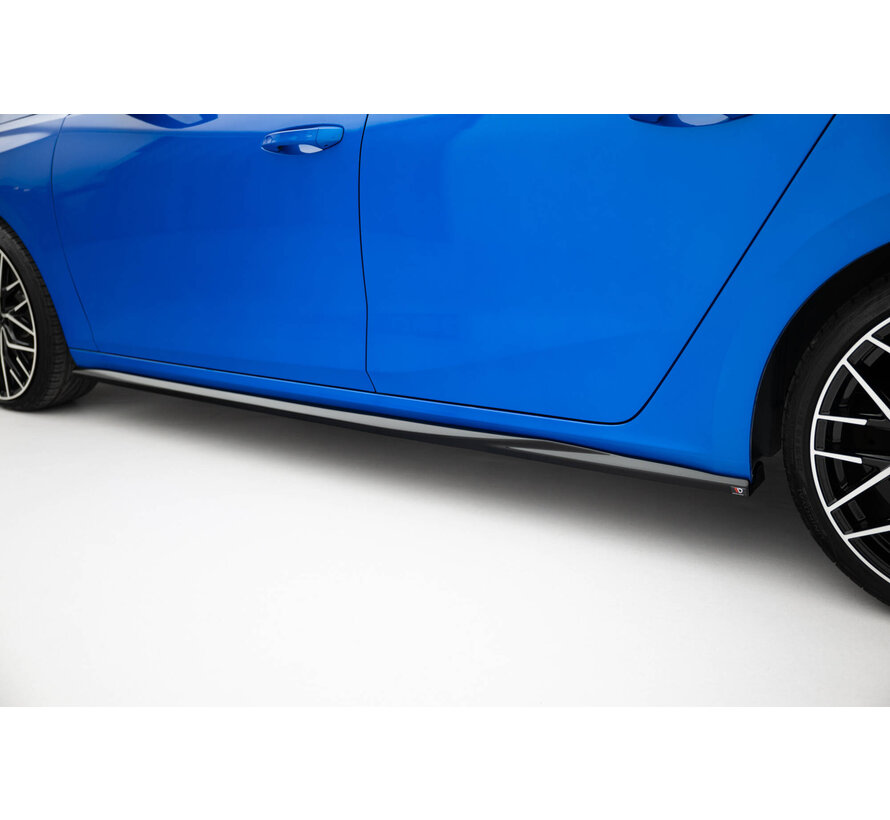Maxton Design Side Skirts Diffusers Opel Astra Sports Tourer L (MK5)