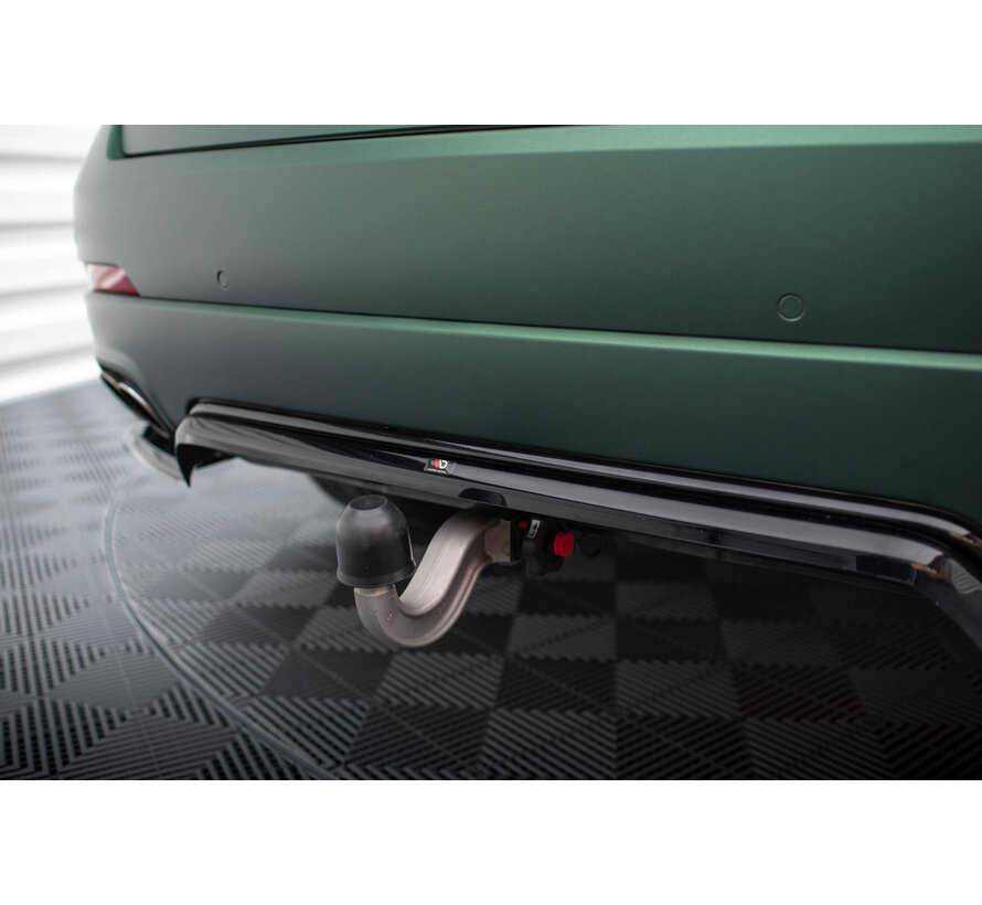 Maxton Design Set of Splitters Maserati Levante Mk1