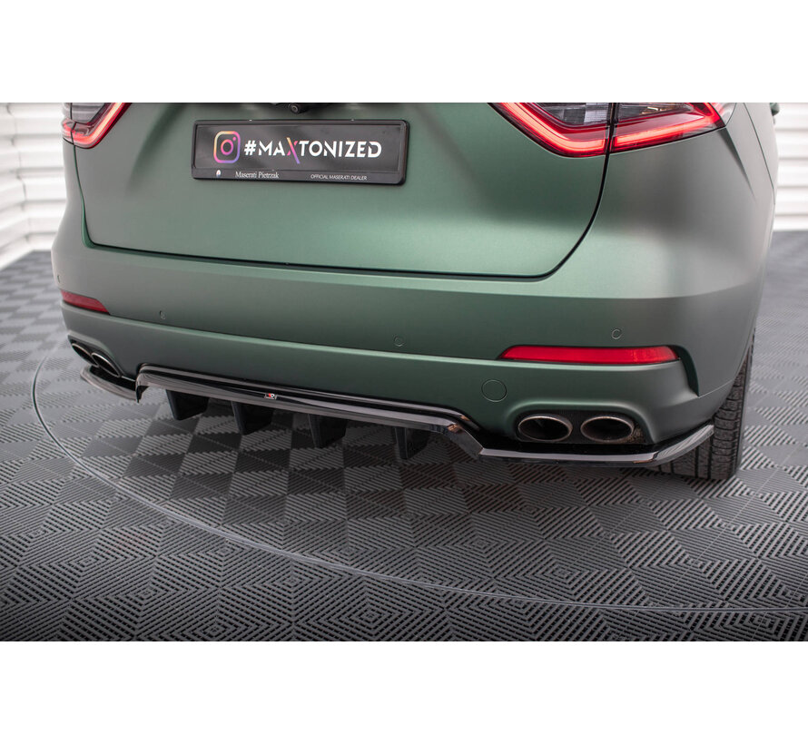 Maxton Design Set of Splitters Maserati Levante Mk1
