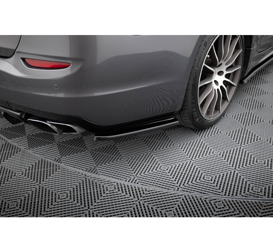 Maxton Design Set of Splitters Maserati Quattroporte Mk6