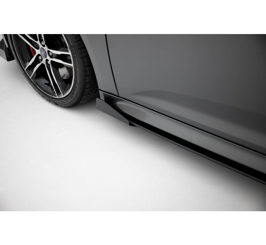 Maxton Design Side Flaps Ford Focus ST Mk3 Facelift