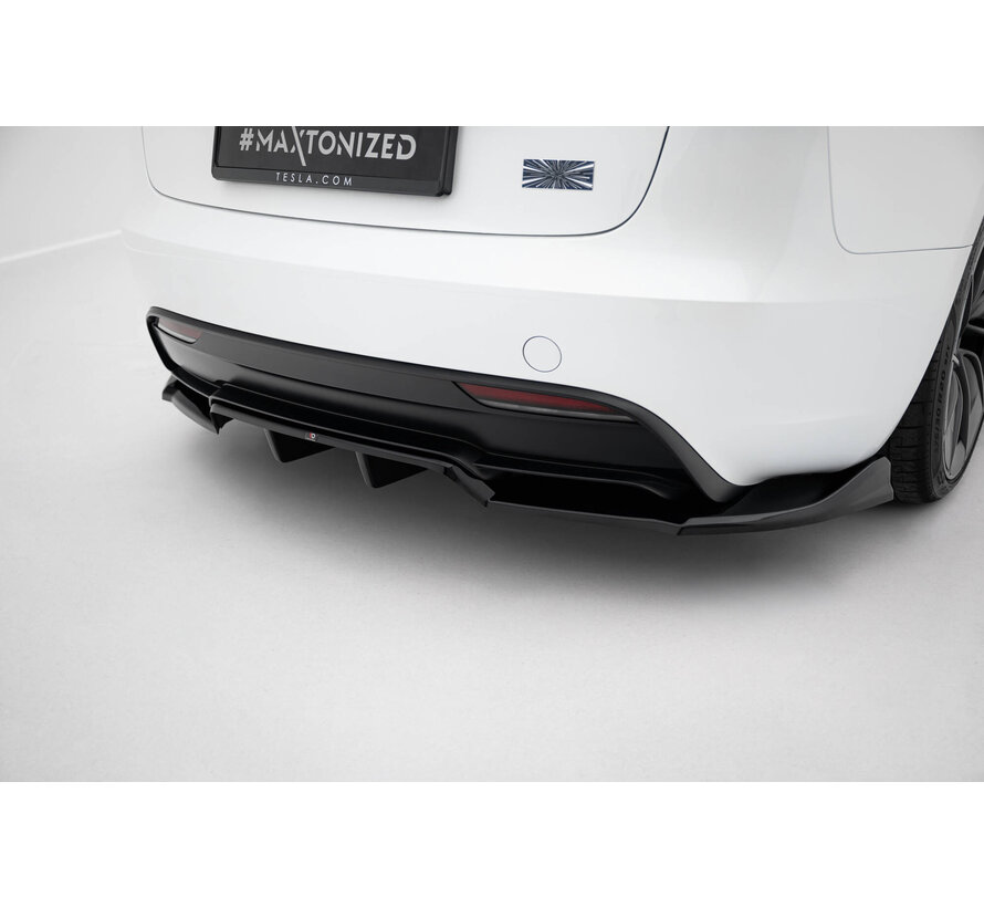 Maxton Design Rear Splitter (with vertical bars) V.1 Tesla Model 3 Performance Mk1 Facelift