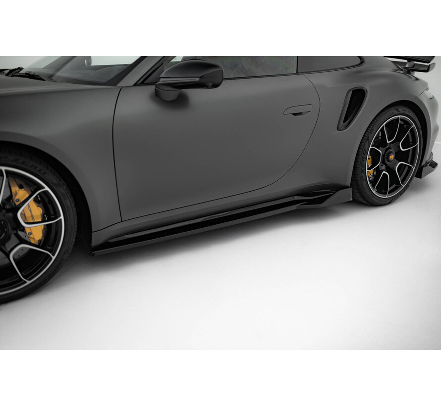 Maxton Design Side Skirts Diffusers Porsche 911 Turbo S Sport Package 992