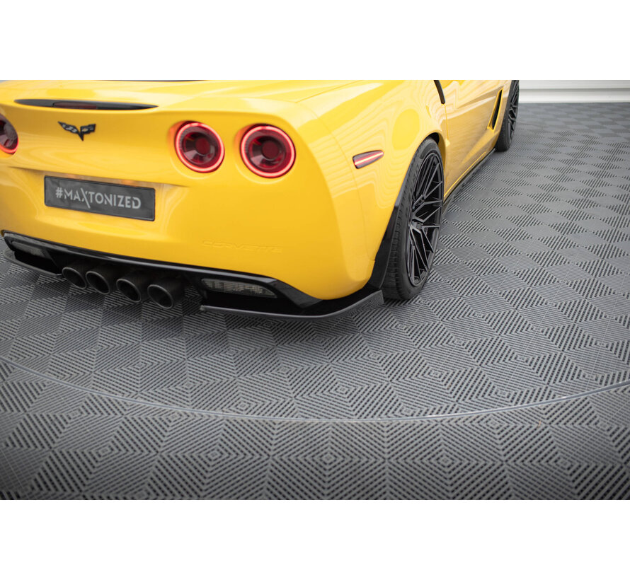 Maxton Design Set of Splitters Chevrolet Corvette C6