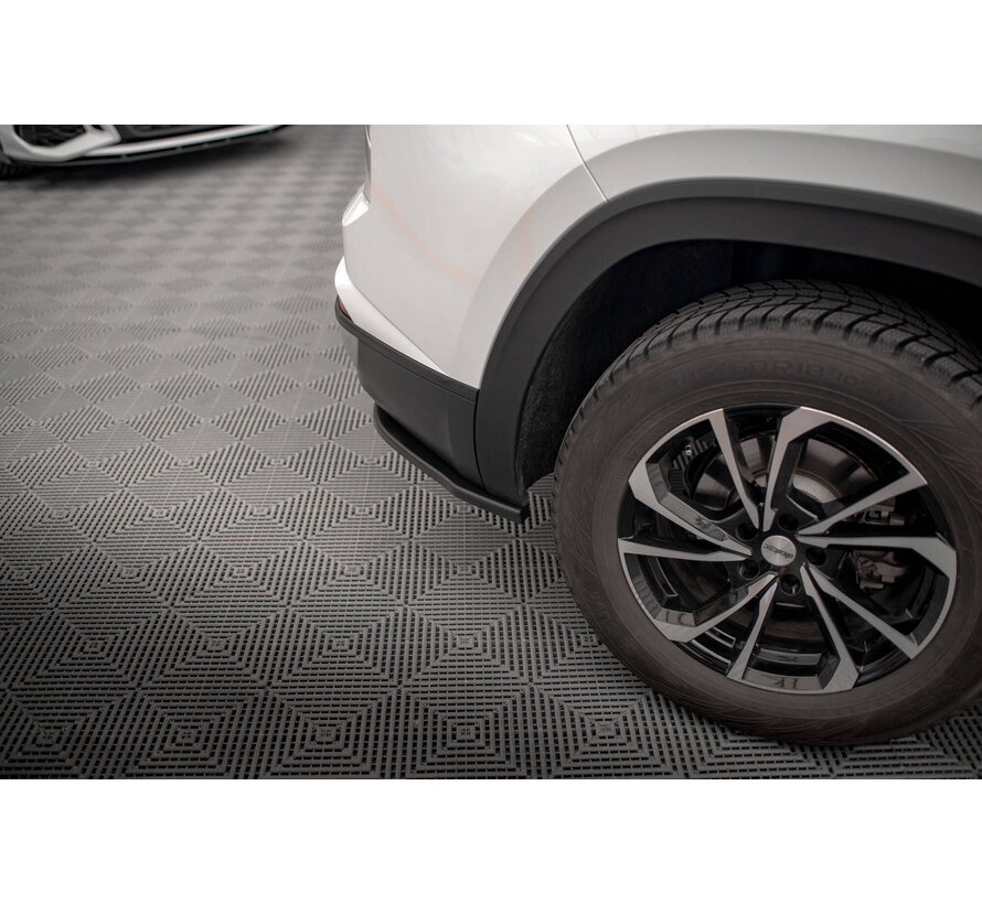 Maxton Design Set of Splitters Volkswagen Atlas Cross Sport