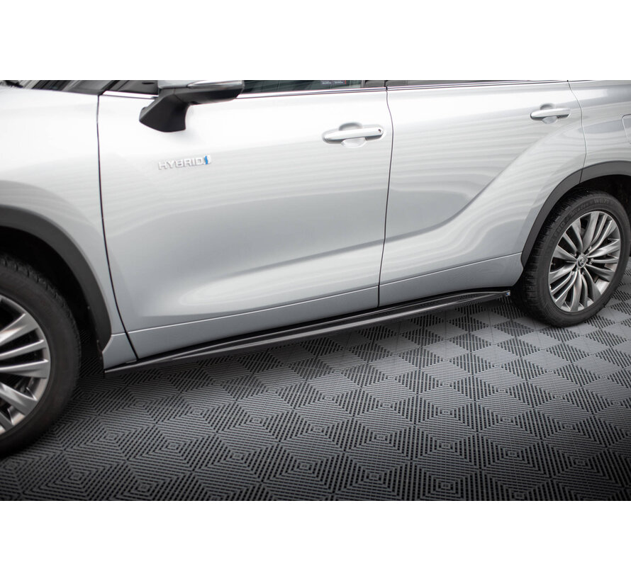 Maxton Design Set of Splitters Toyota Highlander Mk4