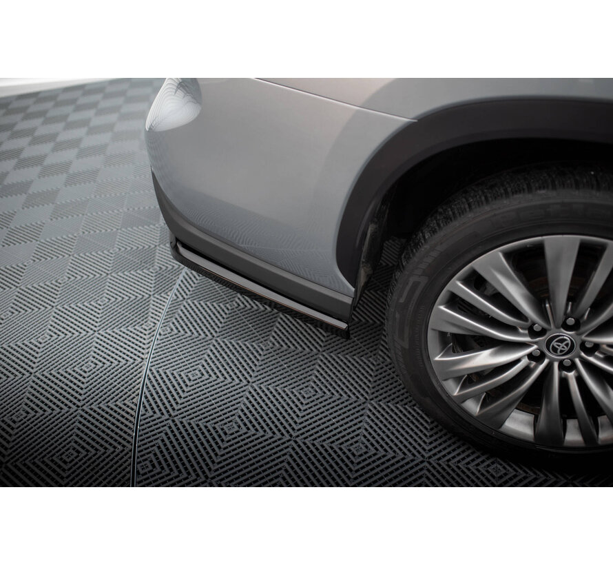 Maxton Design Set of Splitters Toyota Highlander Mk4