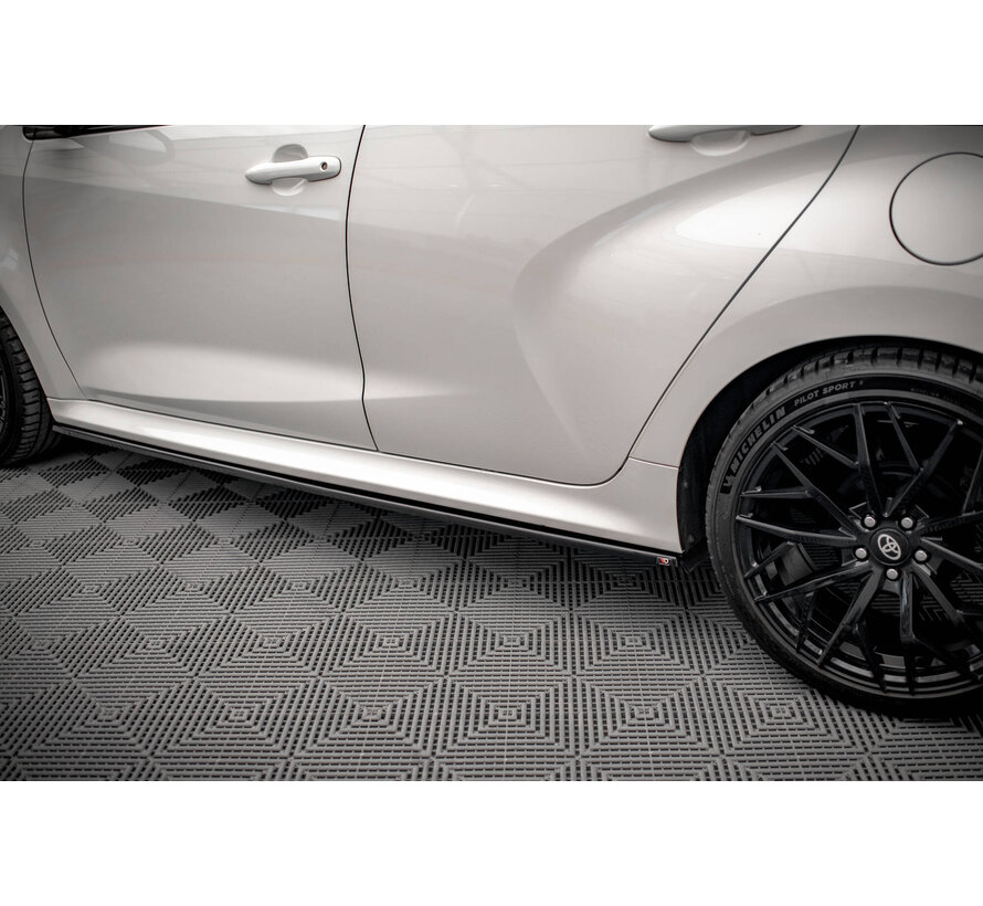 Maxton Design Set of Splitters Toyota Yaris GR Sport Mk4