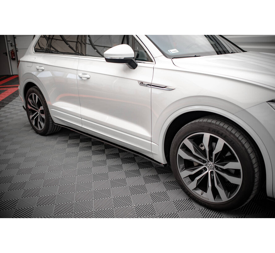 Maxton Design Set of Splitters Volkswagen Touareg R-Line Mk3