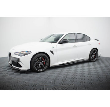 Maxton Design Maxton Design Set of Splitters Alfa Romeo Giulia Quadrifoglio