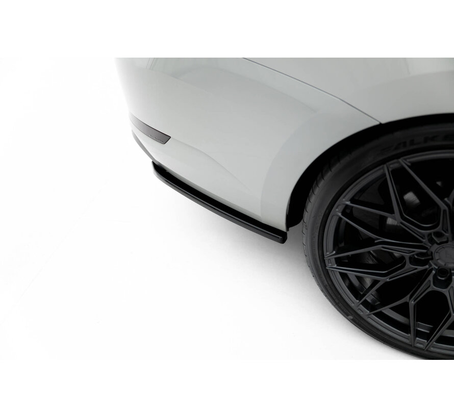 Maxton Design Rear Side Splitters V.2 Skoda Superb Liftback / Combi Mk3