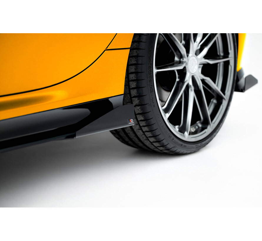 Maxton Design Side Flaps passend voor BMW 1 M-Pack F70