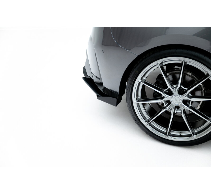 Maxton Design Rear Side Flaps V.1 passend voor BMW M135i F70