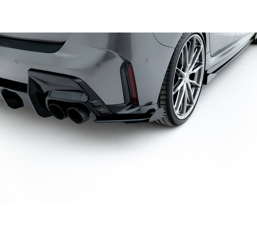 Maxton Design Rear Side Flaps V.2 passend voor BMW M135i F70