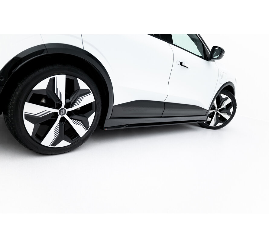 Maxton Design Set of Splitters Renault Megane E-Tech Electric Mk1