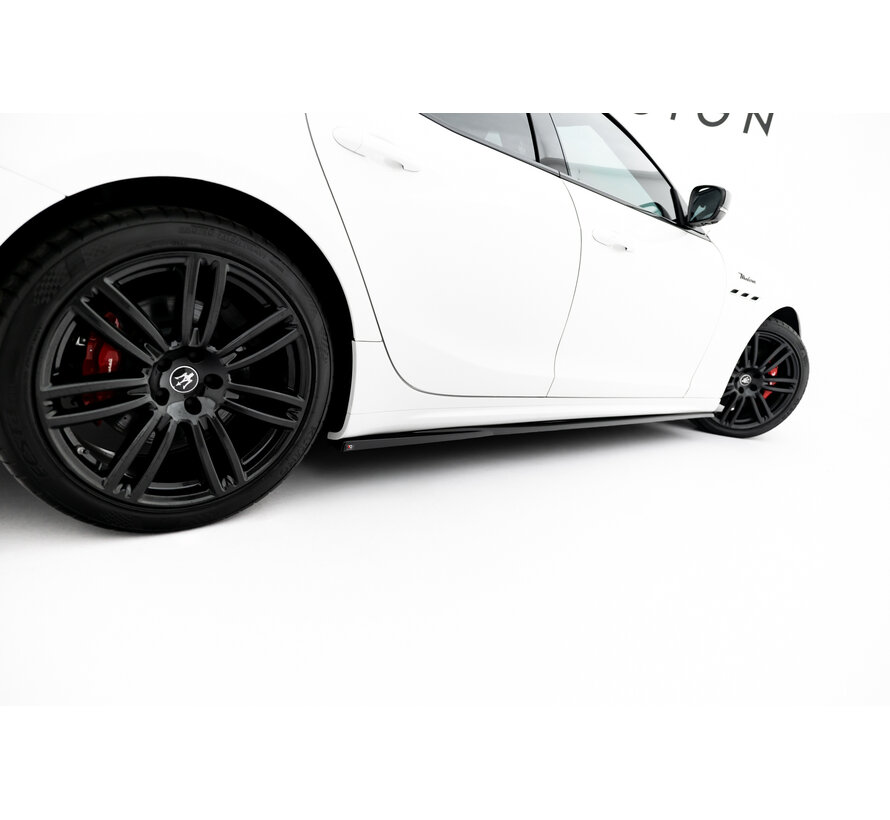 Maxton Design Set of Splitters Maserati Ghibli Modena Mk3 Facelift