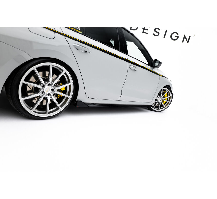 Maxton Design Side Skirts Diffusers V.4 Skoda Octavia RS Liftback / Combi Mk4