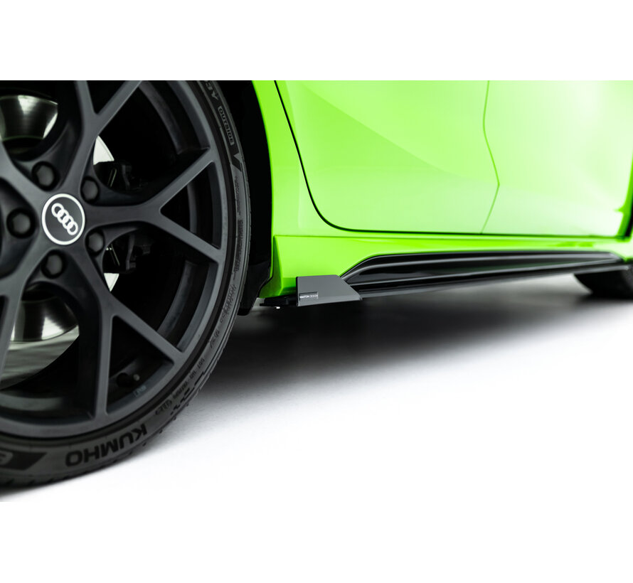 Maxton Design Side Flaps Audi RS3 Sportback 8Y Facelift