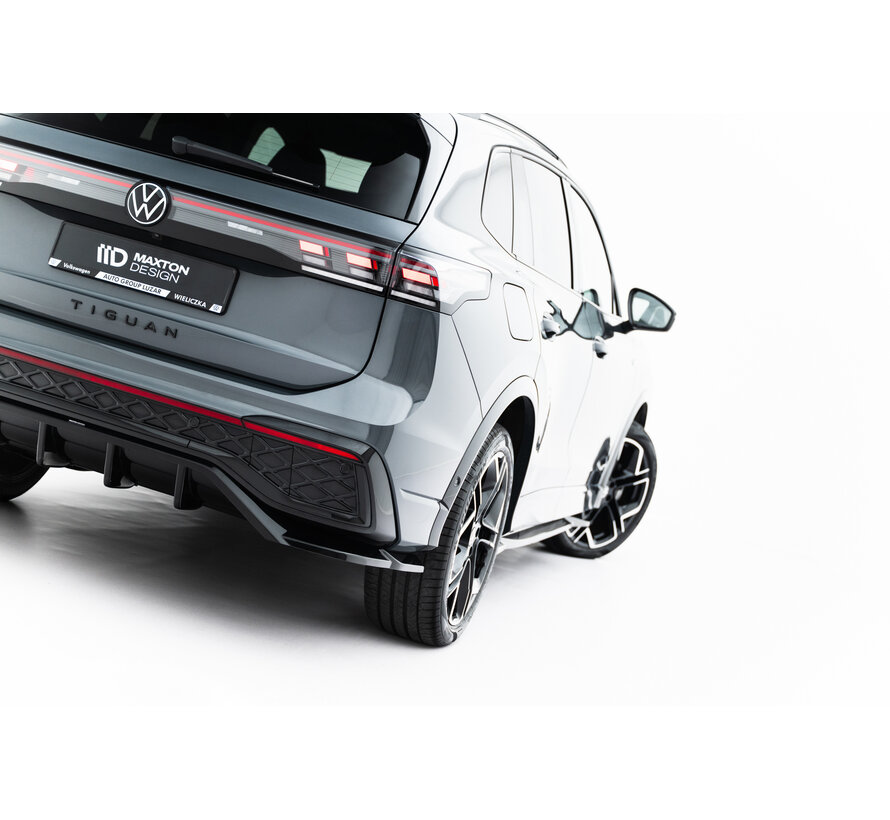 Maxton Design Rear Splitter (with vertical bars) Volkswagen Tiguan R-Line Mk3