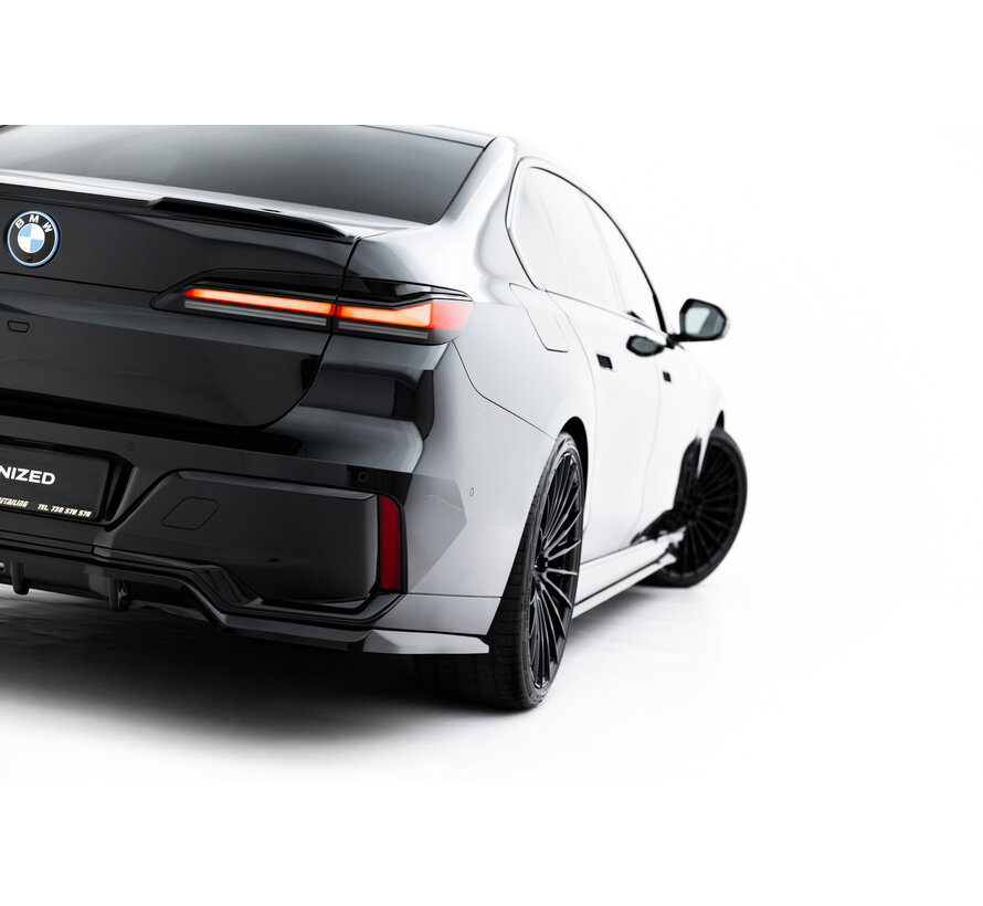 Maxton Design Rear Splitter (with vertical bars) V.2 BMW 7 M-Pack G70