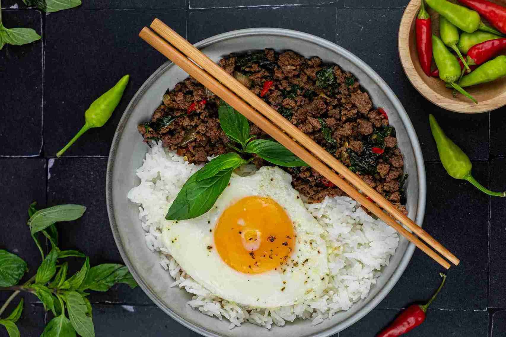 Fresh, Light, and Healthy: Thai Dishes to Enjoy this Summer