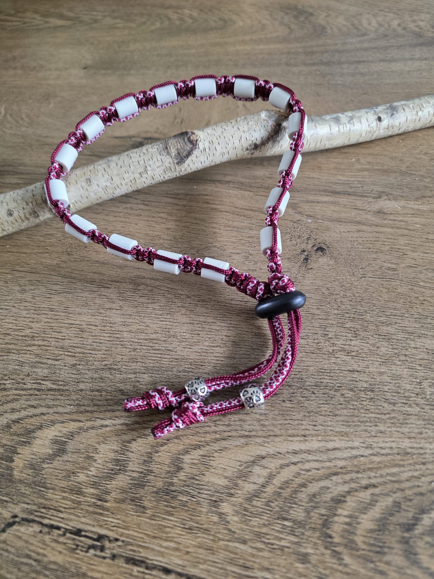 Collier Anti Tiques et Puces Burgundy