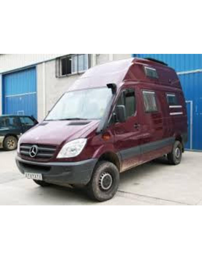 Snorkel Mercedes Sprinter W906 /VW Crafter 1