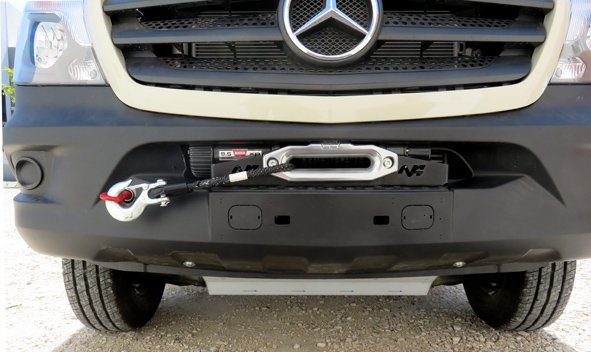 Platine montage treuil Sprinter 906 et VW Crafter 2006-2016