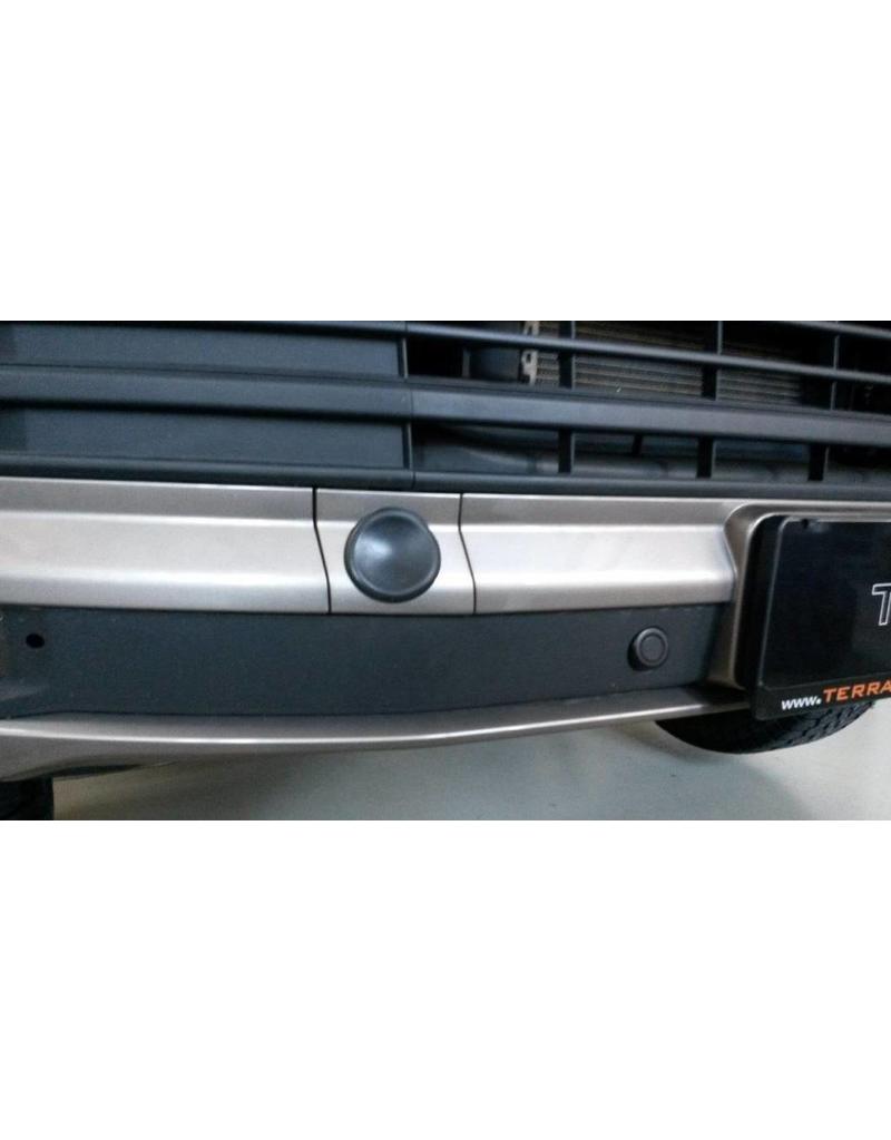 Installation of reinforced towing hooks, front, suitable for VW T5/6