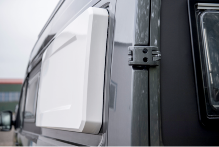 2x Joues/oreilles d'élargissement universelles pour un couchage transversal convenant à différentes camionnettes telles que le Mercedes Sprinter, le VW Crafter, Fiat Ducato X250/290, Ford Transit et autres