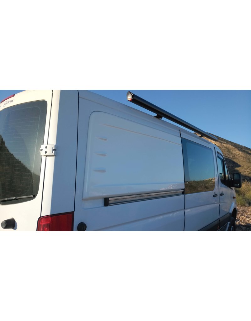 1x Joue/oreille d'élargissement côté DROITE pour Sprinter 906/907 / VW Crafter