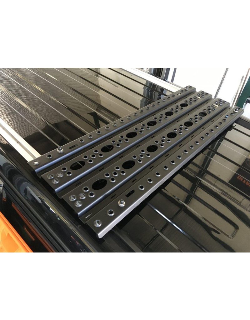 Recovery Board mounting brackets for the sleeping roof of the Volkswagen California T5 / T6