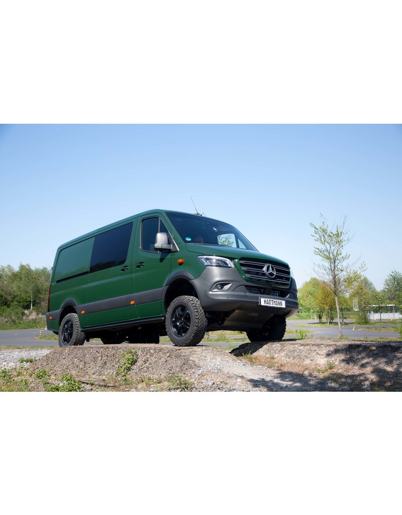 Mercedes Sprinter 907 4x4 blindage moteur en alu 8 mm