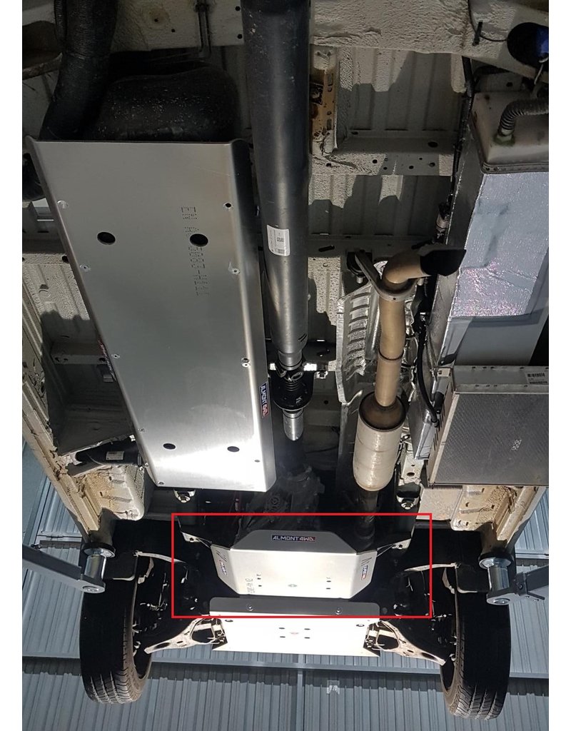Mercedes Sprinter 906 4x4 Unterfahrschutz Getriebe und Verteilergetriebe Alu 8 mm