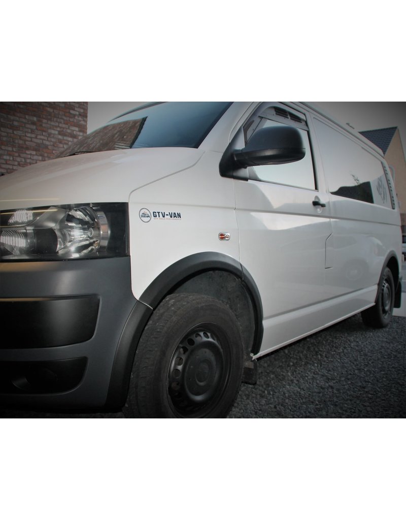 Protection d'ailes /enjoliveurs de passage de roue pour VOLKSWAGEN T5