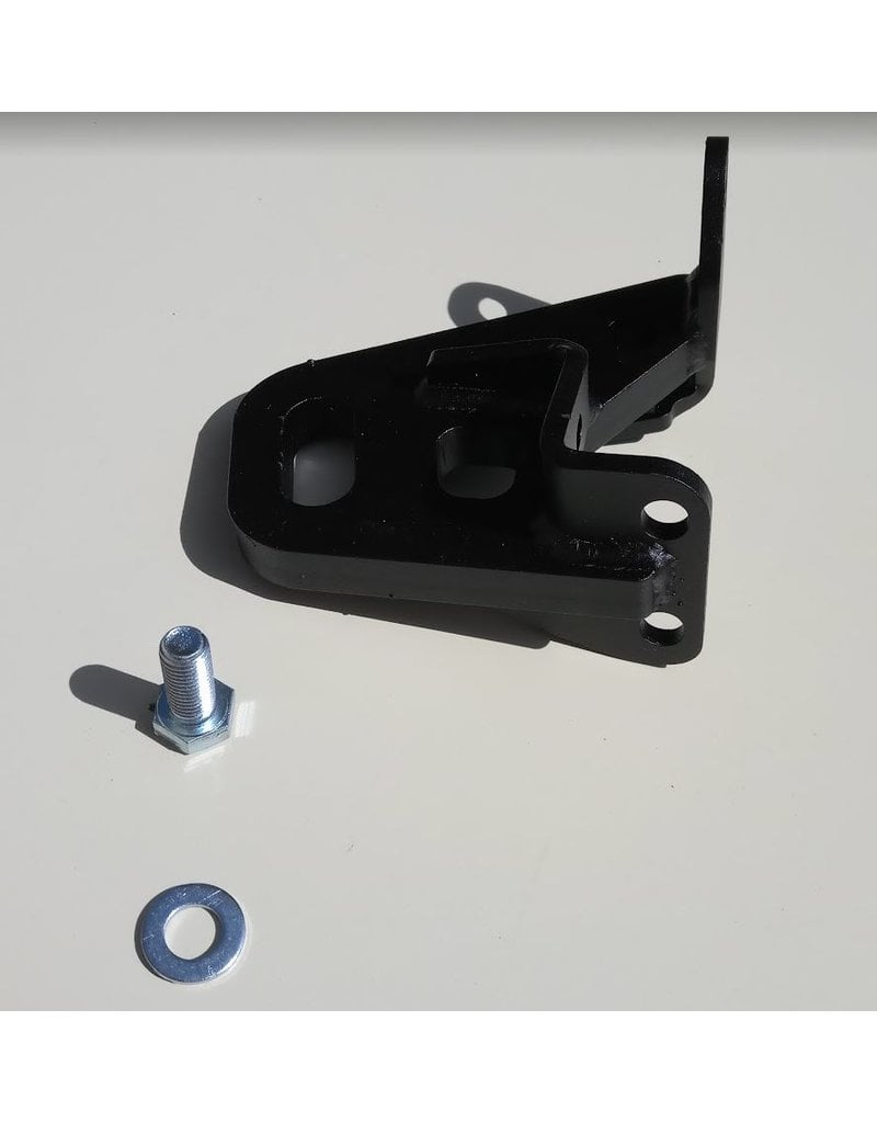 Front recovery hook for Sprinter 906/907 in combination with the winch plates KMT010, KMT030 or KMT033