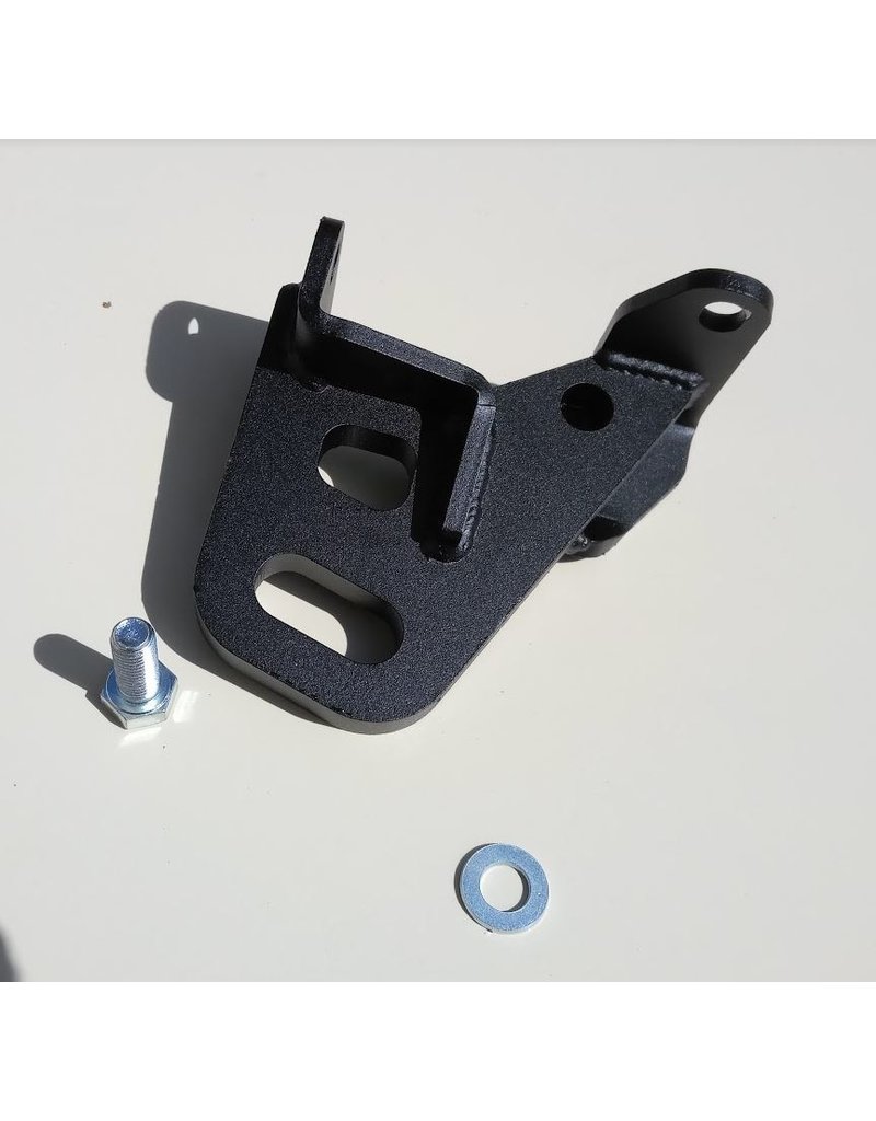 Front recovery hook for Sprinter 906/907 in combination with the winch plates KMT010, KMT030 or KMT033