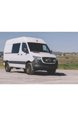 SYSTÈME DE SUSPENSION/KIT DE REHAUSSE STAGE 4.0 - SPRINTER 907 /VS30 2WD (pneus simples) de VAN COMPASS