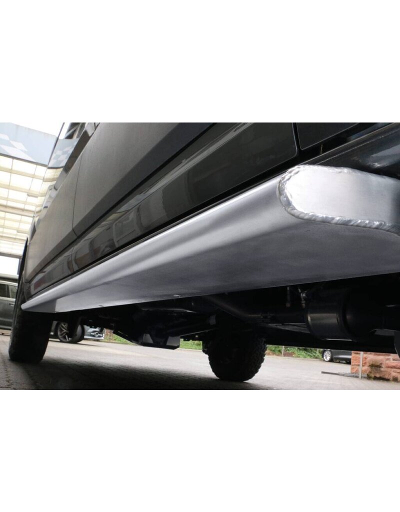 SEIKEL Rock slider VW Crafter + MAN TGE long wheelbase “L4” 4490 mm