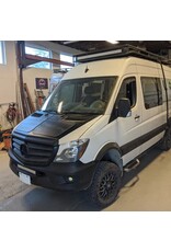 80 WATT MOTORHAUBEN SOLAR PANELS (TWIN 40 WATT SYSTEM) von Cascadia, Basis System (nur Solarmodule ohn MPPT-Laderegler und Fahrzeugvinyle) für MERCEDES-BENZ SPRINTER 906/NCV3 (2006–2018)