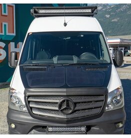 PANNEAUX SOLAIRES 80W POUR CAPOT MOTEUR VSS SYSTEM™ DE CASCADIA- MERCEDES-BENZ SPRINTER 906/NCV3 (2006-2018) (TWIN 40 WATT), kit nu: panneaux solaires sans MPPT contrôleur de charge et Vehicle Vinyls