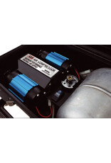 ARB Maximum Performance Twin on-Board Air Kompressor im Koffer - 12 Volt, mit Kabel und Batterieklemmen, Standardhalter und 3,6 l Luftdrucktank