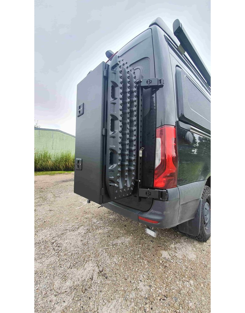 H32 Flexible universal carrier for the RIGHT rear door Mercedes Sprinter 906 & 907 (with 180° hinges)