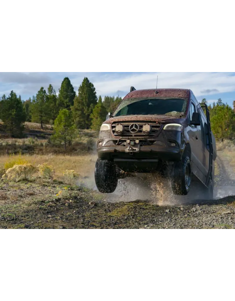 FRONT JOUNCE REINFORCEMENT BRACKET - SPRINTER AWD (2023-PRESENT) / FRONT BUMP-STOP BRACKETS