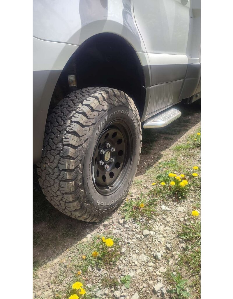 DOTZ DOTZ MODULAR BLACK - Offroad steel rim 8x16 6x130 ET37 CTR84.1 including hub cap for MB Sprinter 906/907