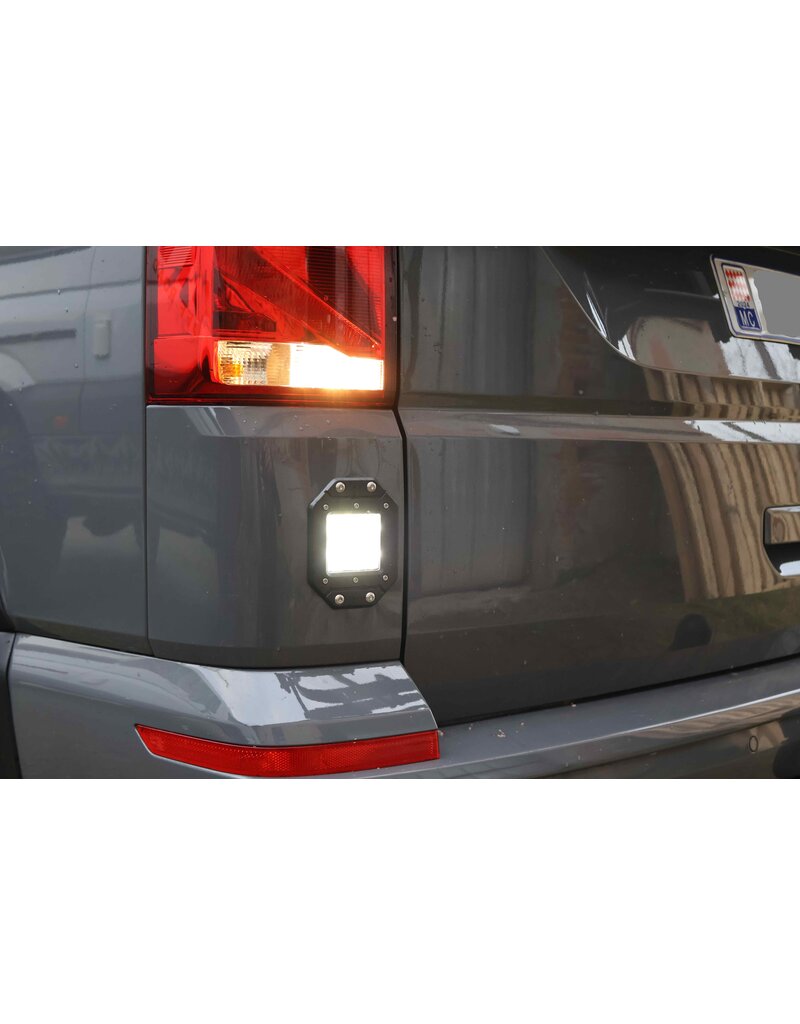 GTV-VAN LED reversing light set - Additional LED reversing light for better illumination, for VW T5-T6.1
