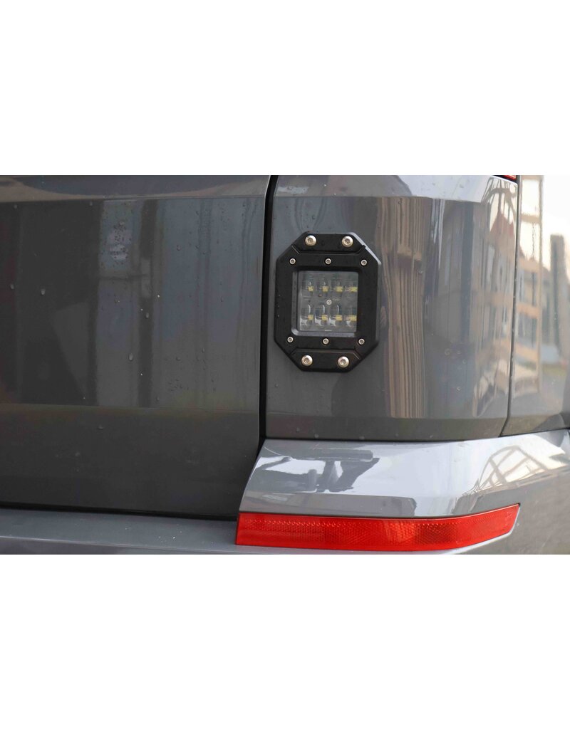 GTV-VAN LED reversing light set - Additional LED reversing light for better illumination, for VW T5-T6.1