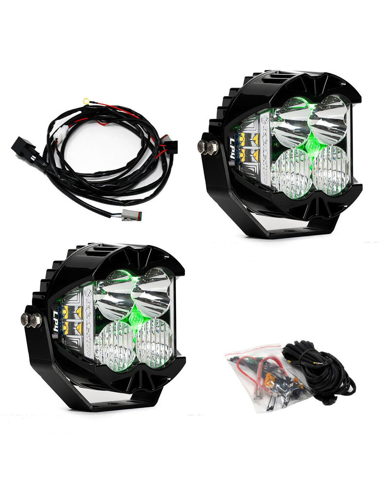 Paire de phares auxiliaires à LED LP4 Pro avec faisceau de câbles par BAJA DESIGNS