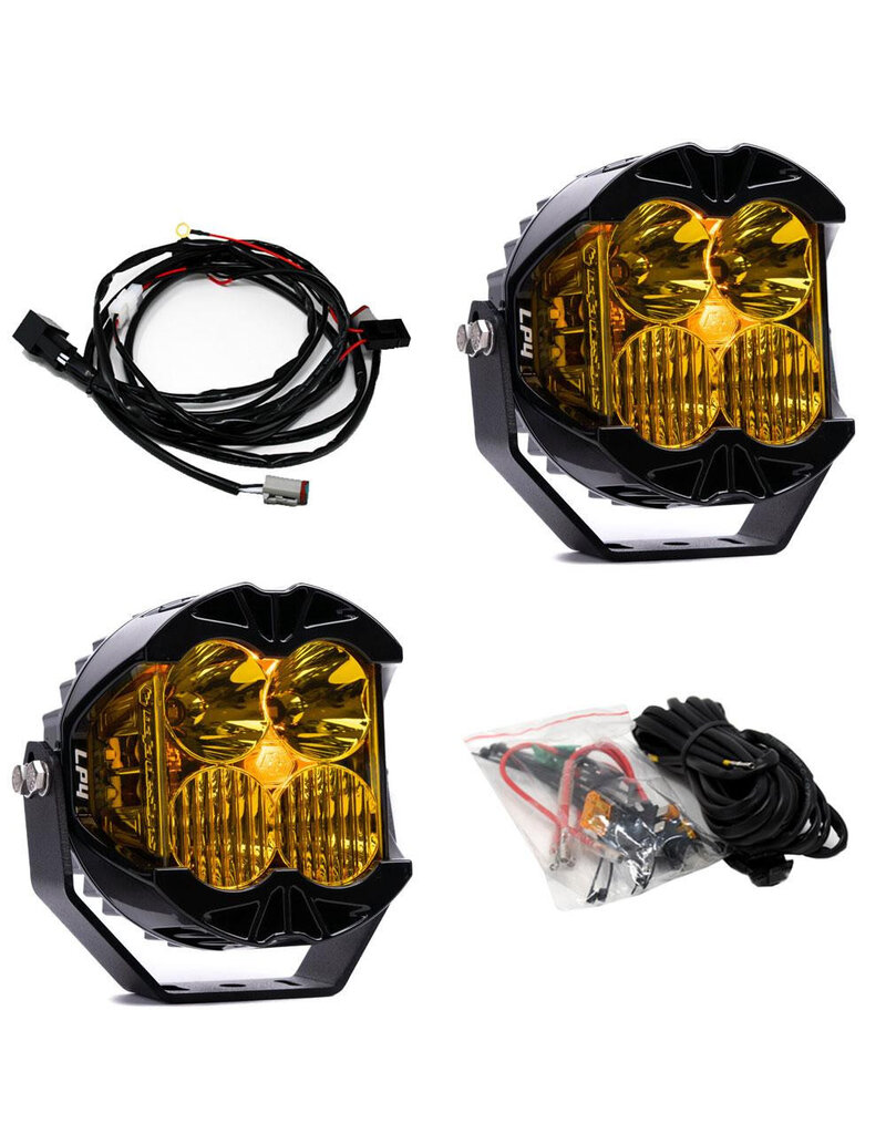 Paire de phares auxiliaires à LED LP4 Pro avec faisceau de câbles par BAJA DESIGNS