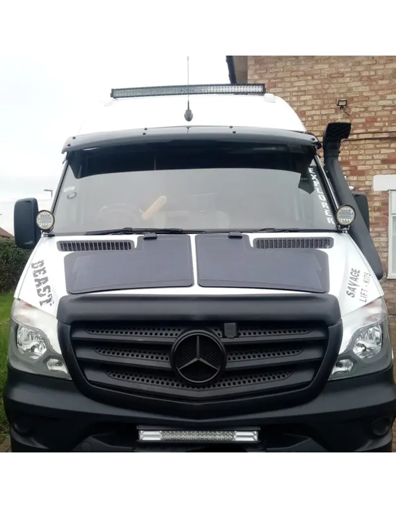 80 W (2x40) flexible Solarpanel Module für die Motorhaube für Mercedes Sprinter 906 /NCV3